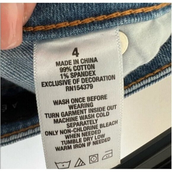 Aeropostale Denim Jean Shorts Size 4 Distressed Blue stretch - Picture 9 of 9